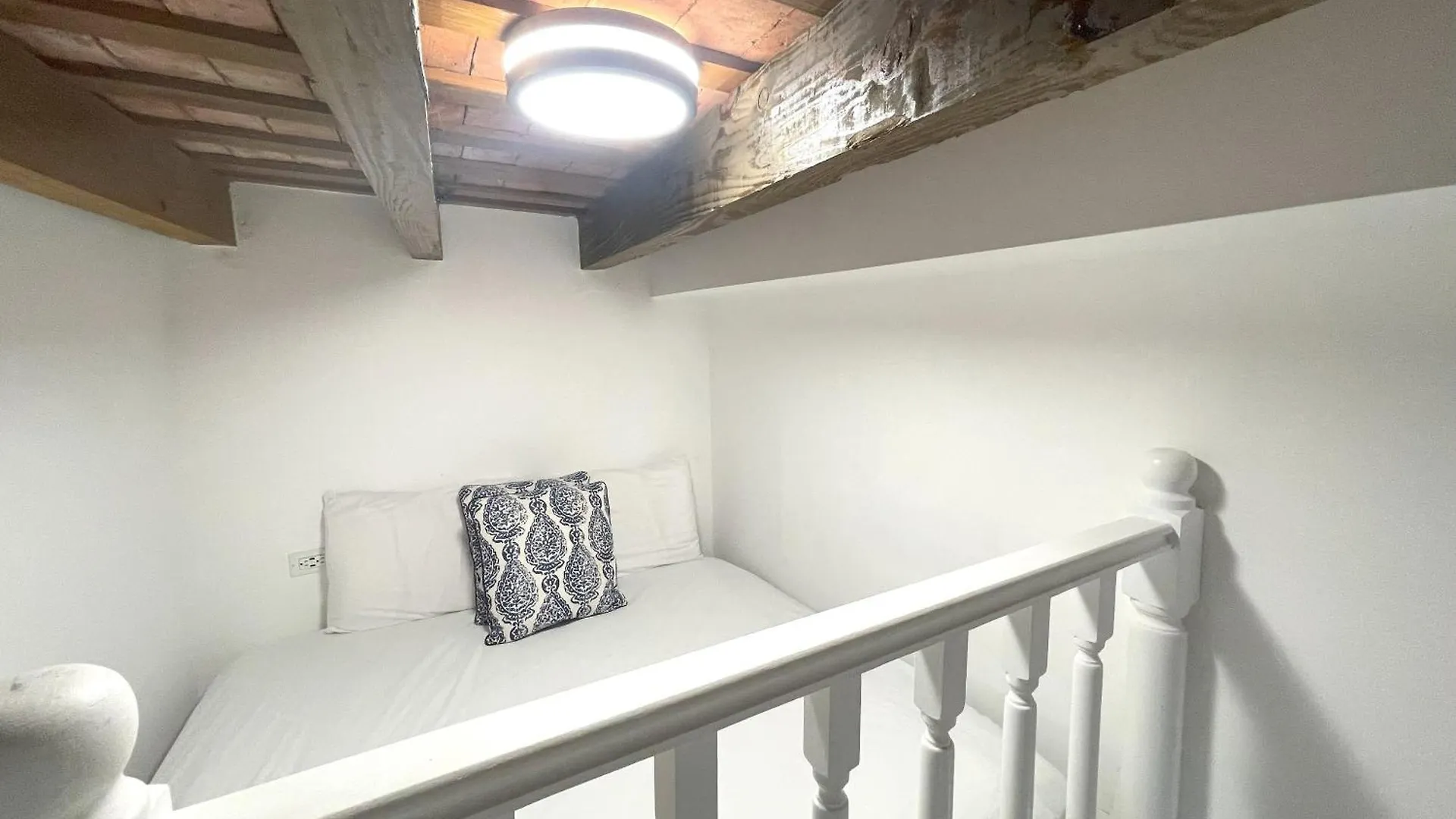 Old San Juan Management Apartment